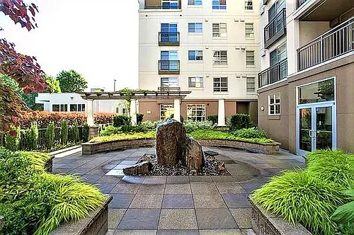 118 107th Ave NE Photo 1