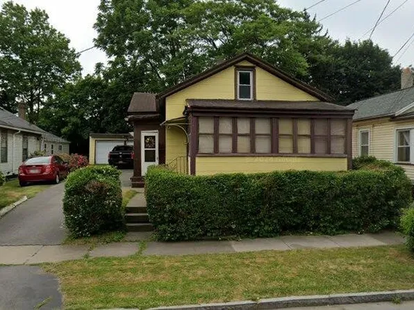 321 Campbell St, Rochester, NY 14611