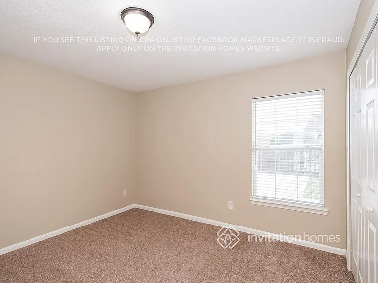 545 Thornberry Rd — Photo 17