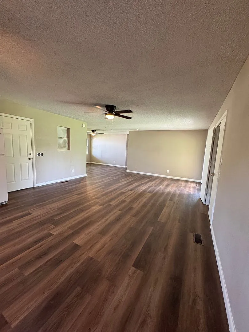 Move In Special Call Now — Photo 2