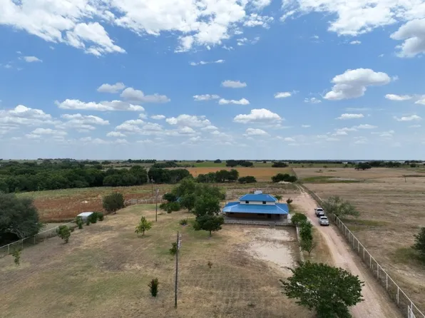 1754 County Road 304, Dublin, TX 76446