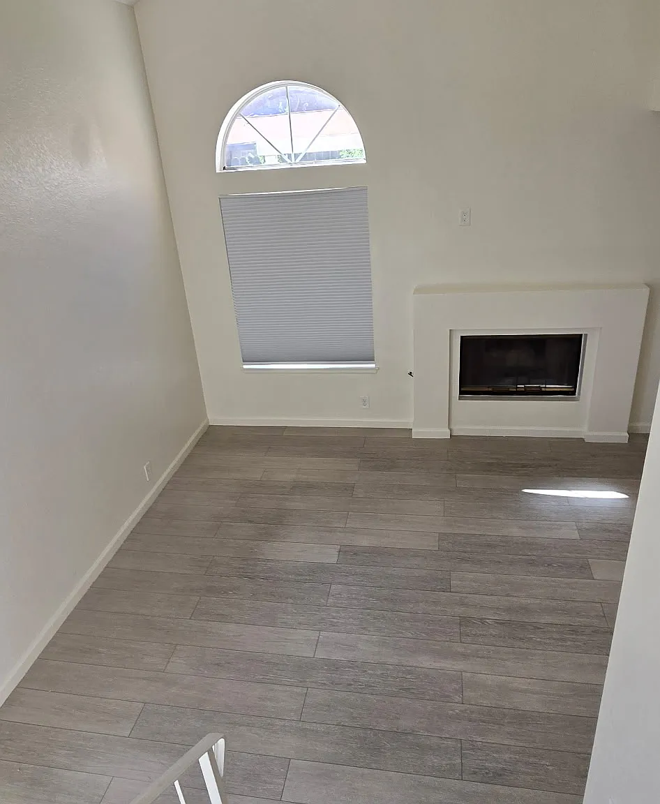 3 bed, 2.5 bath, 1248 sqft, $3,400 — Photo 4