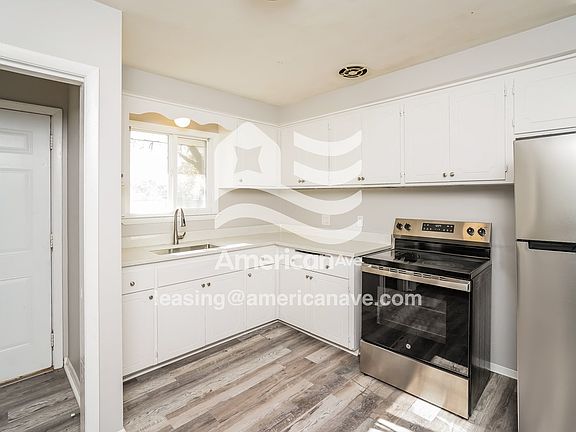1491610_005_kitchen_5.jpg