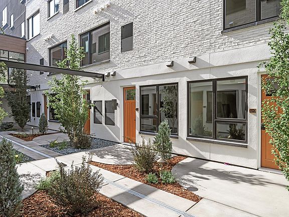 5th image of 3126 Minnehaha Ave #L12