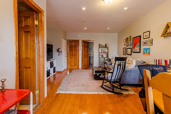 Rented by E House Realty & Management Inc. | media 11