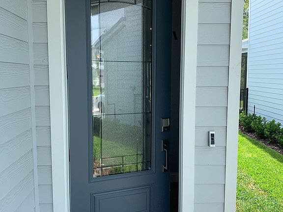 4th image of 418 Clifton Bay Loop