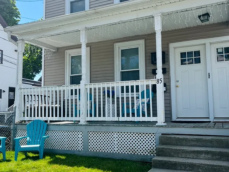 85 Robbins St #2 — Photo 8