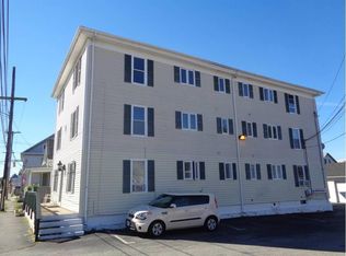 341 Metacom Ave APT 3R, Warren, RI 02885