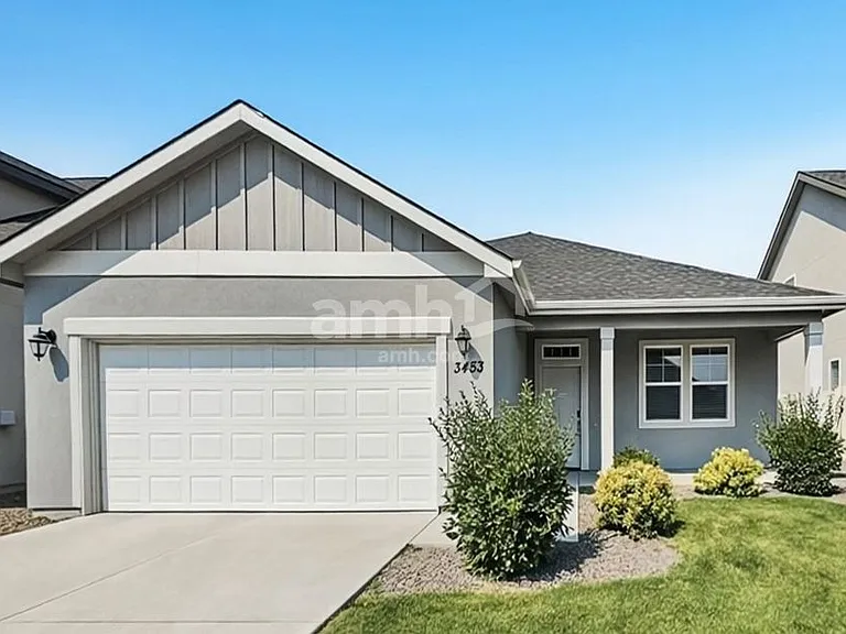 3453 S Bartlett Way — Photo 1