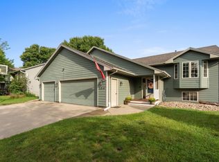 204 W Chicory Dr, Brandon, SD 57005