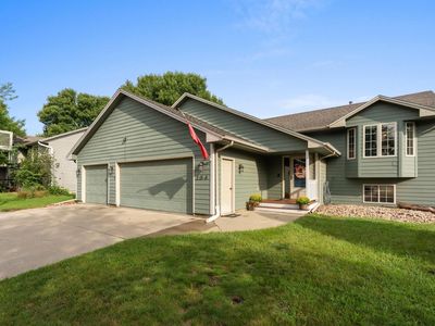 204 W Chicory Dr, Brandon, SD, 57005