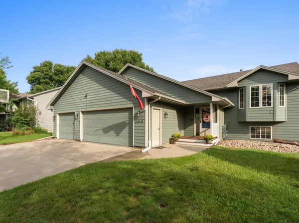 204 W Chicory Dr, Brandon, SD 57005