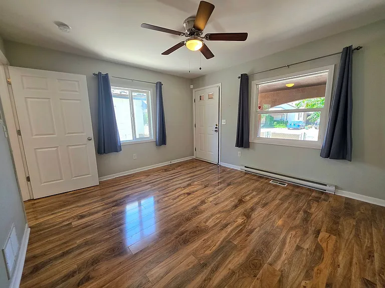1234 Pine St — Photo 6