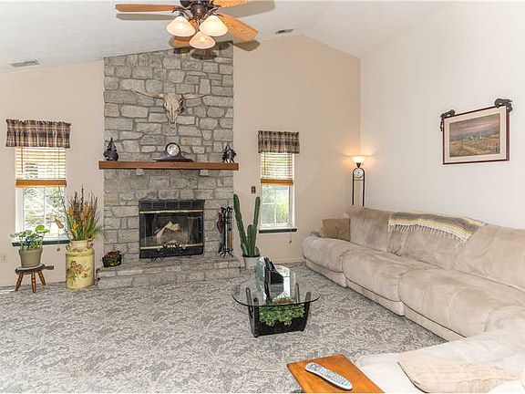 5th image of 1525 Cumberland Way