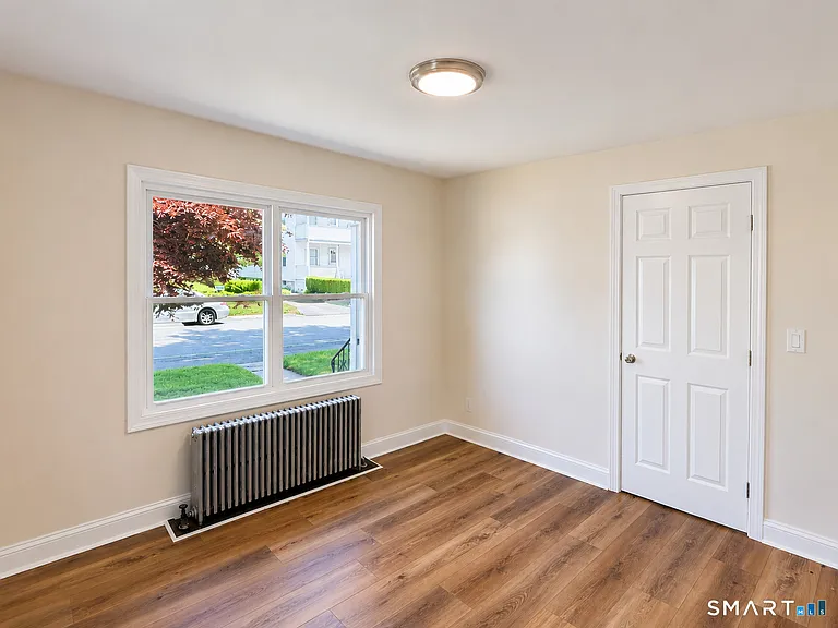 57 Pine St — Photo 10