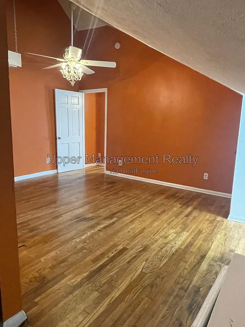 1 bed, 1.0 bath, 491 sqft, $1,195 — Photo 1