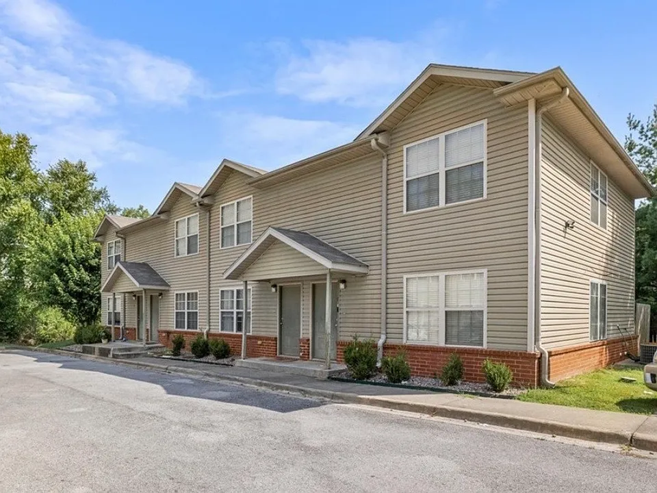 1446 W Netherland Way #3
