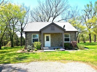38359 Robinson Rd, Wister, OK 74966