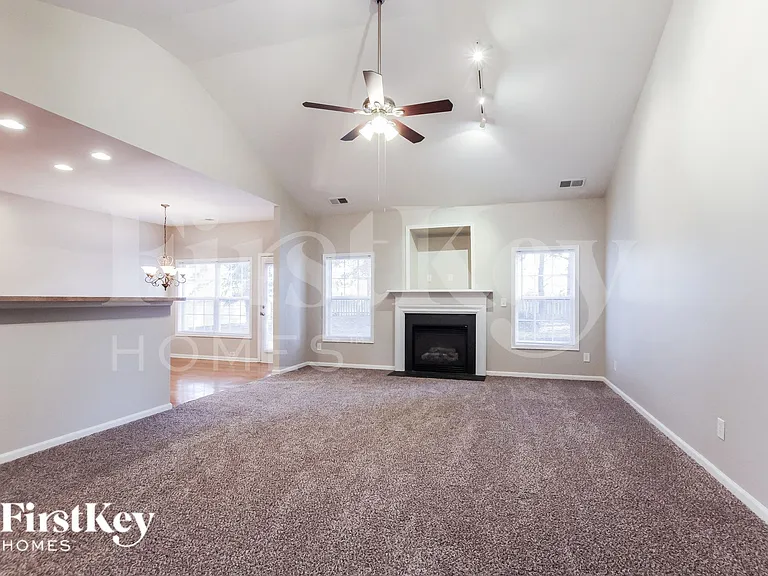 5502 Fulton Ridge Dr — Photo 2