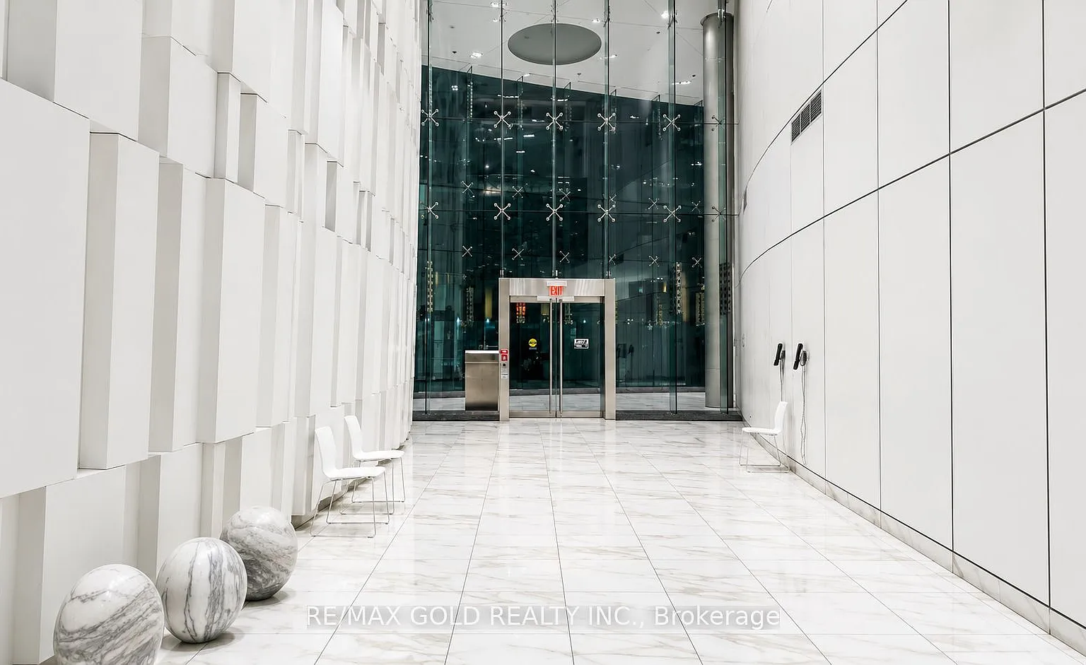 2 bed, $2,250 — Photo 4
