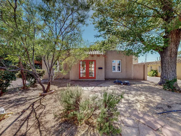 2110 Lead Ave SE, Albuquerque, NM 87106