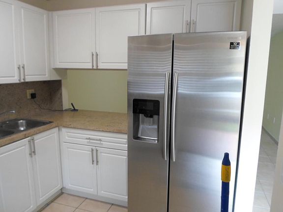4th image of 8885 Fontainebleau Blvd APT 102