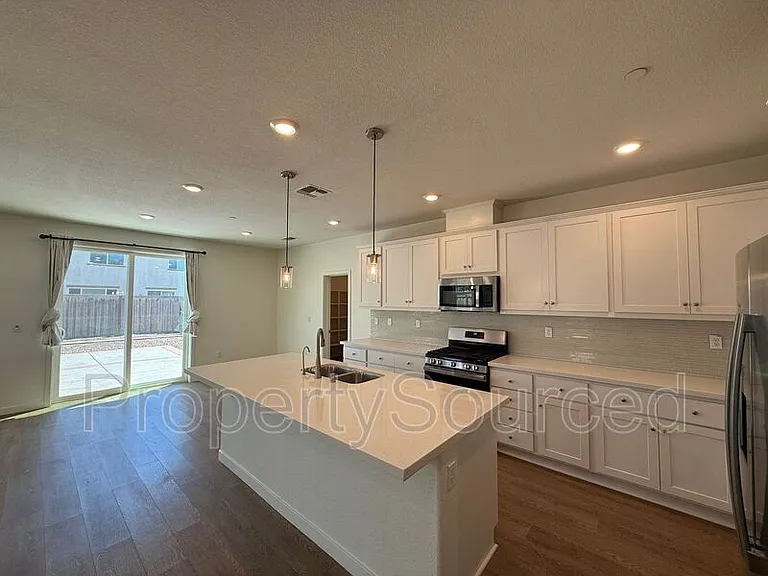 754 Shearwater Rd — Photo 7