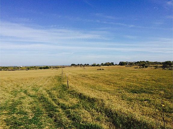 5th image of 2444 County Road 132