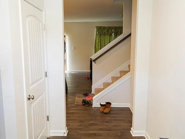 1712 Severn St — Photo 9