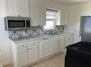 408 Vista Way #B, Oceanside, CA 92054