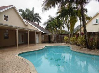 9310 NW 33rd Pl, Sunrise, FL 33351