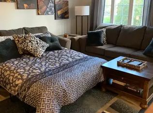 20 Rougecrest Dr #1A, Markham, ON L3P3B6