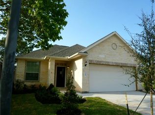 142 Golfview Dr, Montgomery, TX 77356