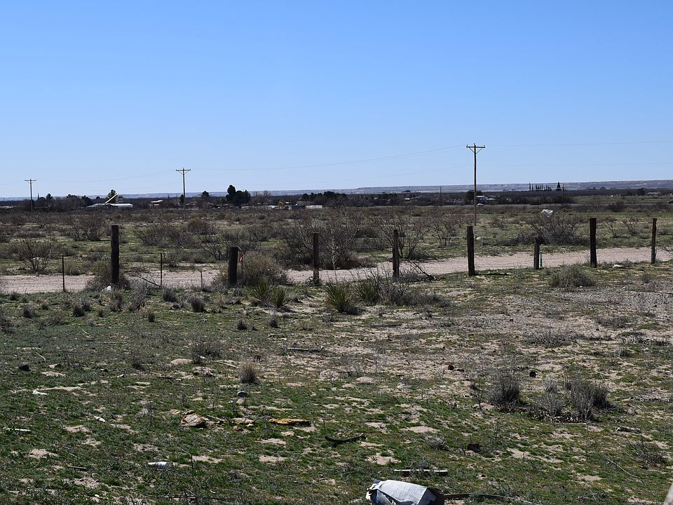 2nd image of 1519 Igou Rd