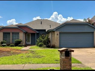 2511 Castle Pl, Stafford, TX 77477