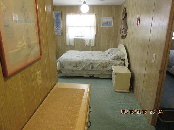 5th image of 8158 SE Swan Ave