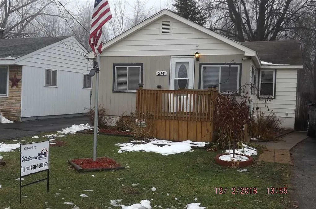 214 Cambridge St photo 1