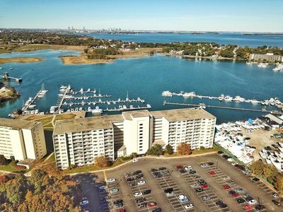 200 Cove Way Unit 403, Quincy, MA, 02169
