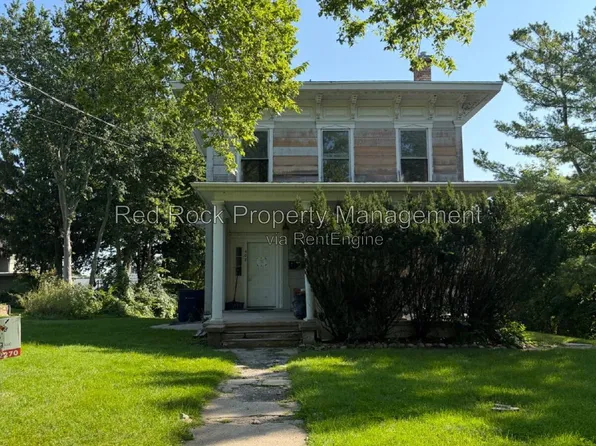 408 N Jackson St APT 3, Janesville, WI 53548