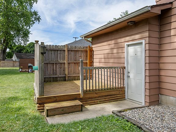 3rd image of 2048 Monroe Ave NW #2048