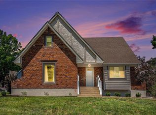 1201 NW Burr Oak Ct, Blue Springs, MO 64015