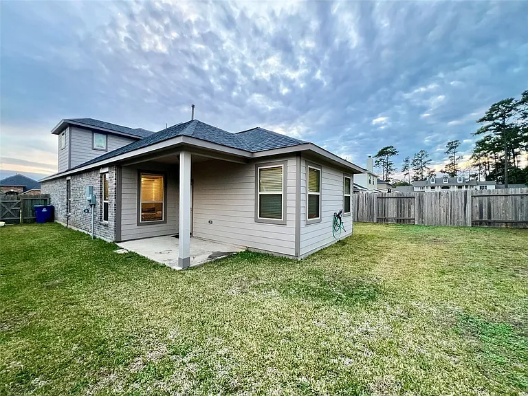 10036 Gold Finch Run — Photo 17