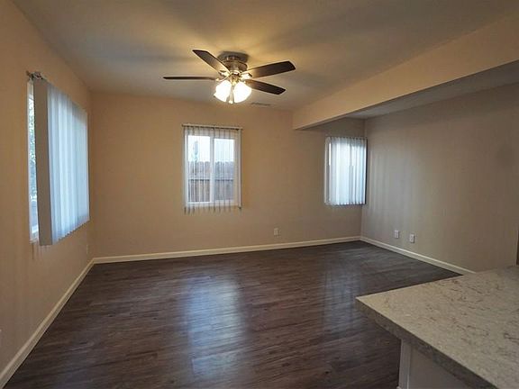 4th image of 919 Diamond St