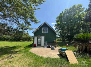 33188 Gilley Rd, Lillian, AL 36549