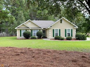 2104 Middle Ground Plantation Dr, Statesboro, GA 30461