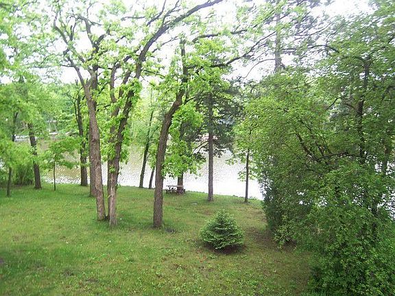 4th image of 153 Hilltop Dr