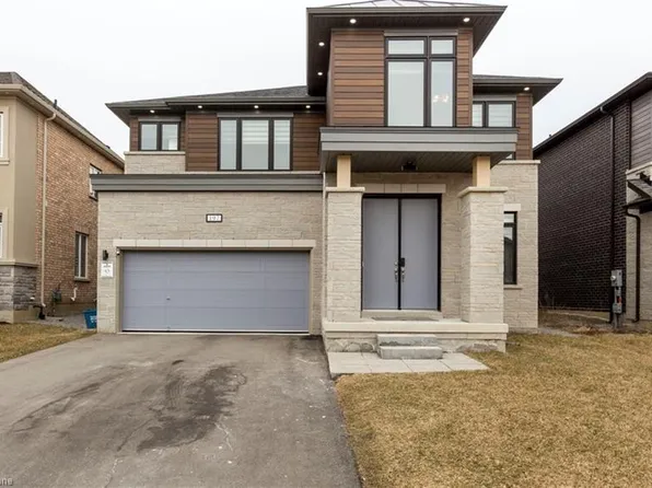 197 Whittington Dr, Hamilton, ON L9K 0H6