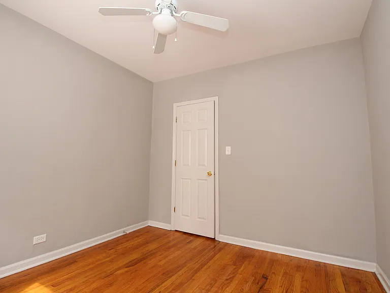 1354.5 W Argyle St #2N — Photo 5