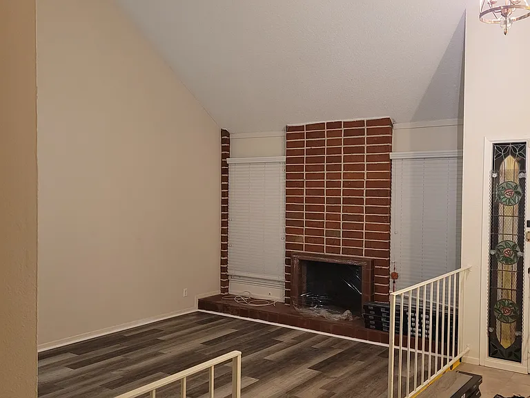 6058 James Alan St — Photo 2