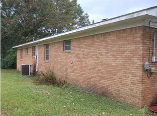 910 Shelton Beach Rd, Saraland, AL 36571